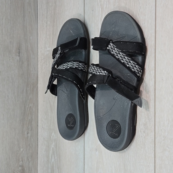 Vionic Women Sandals Flats shoes sz 10 - Picture 2 of 9